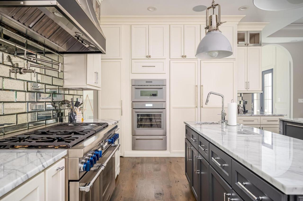 Вилла Adams Mansion, 10K Sqft, 7Bd/7Ba, 15Min To Airport Атланта Экстерьер фото
